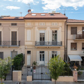 villa-a-schiera-a-viareggio-alessandro-rizzo-architetto-01